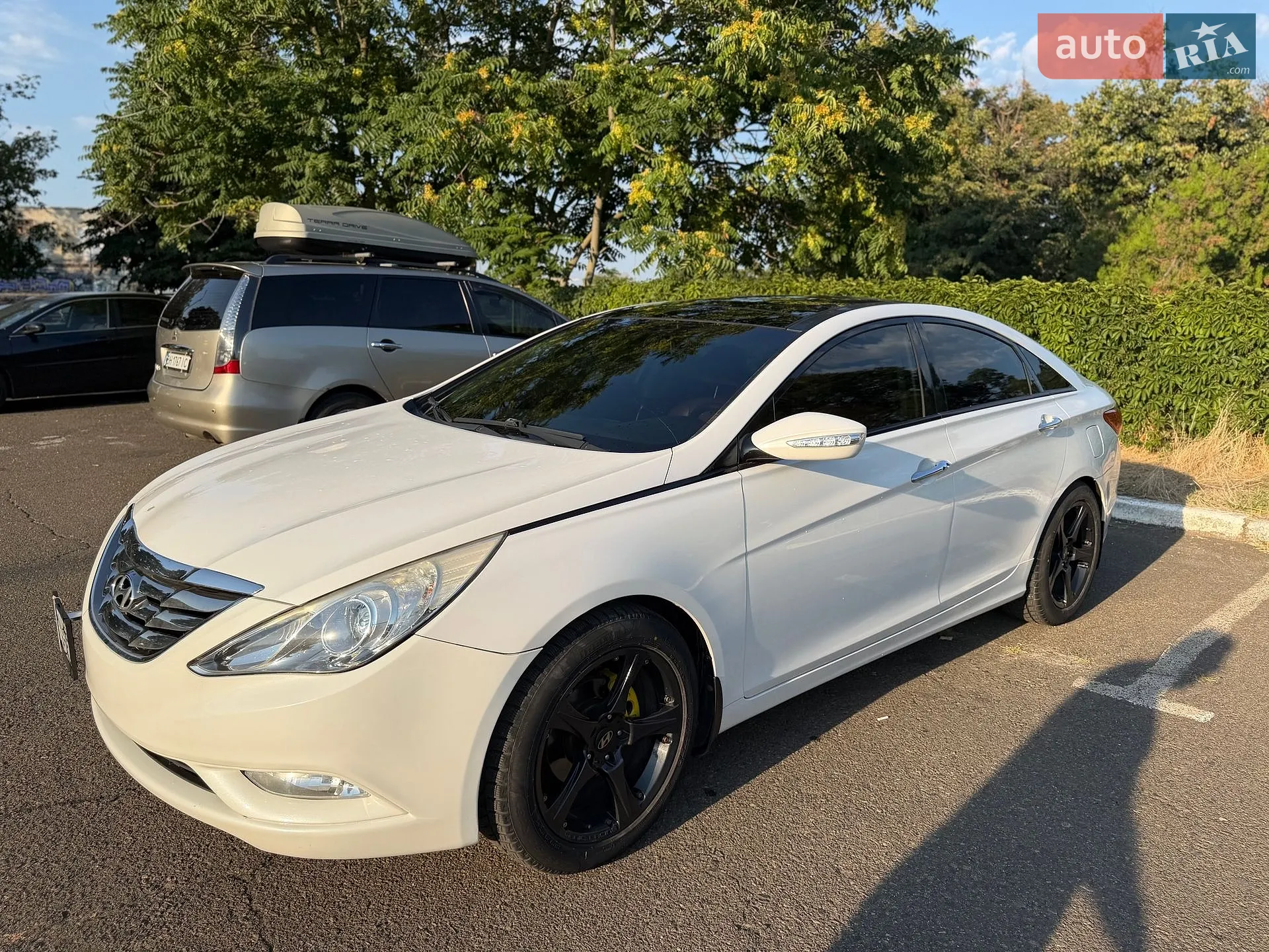 Hyundai Sonata, 2011