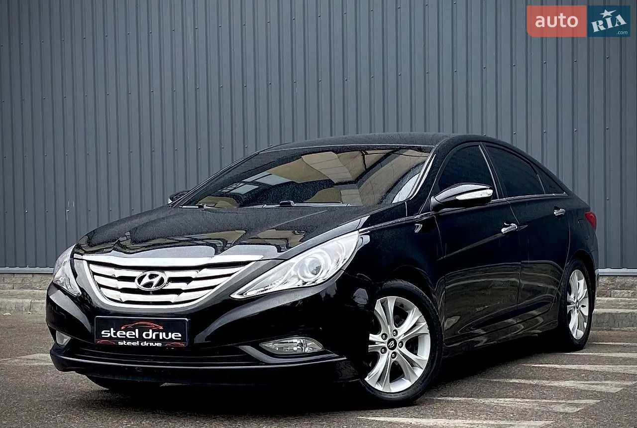 Hyundai Sonata, 2010