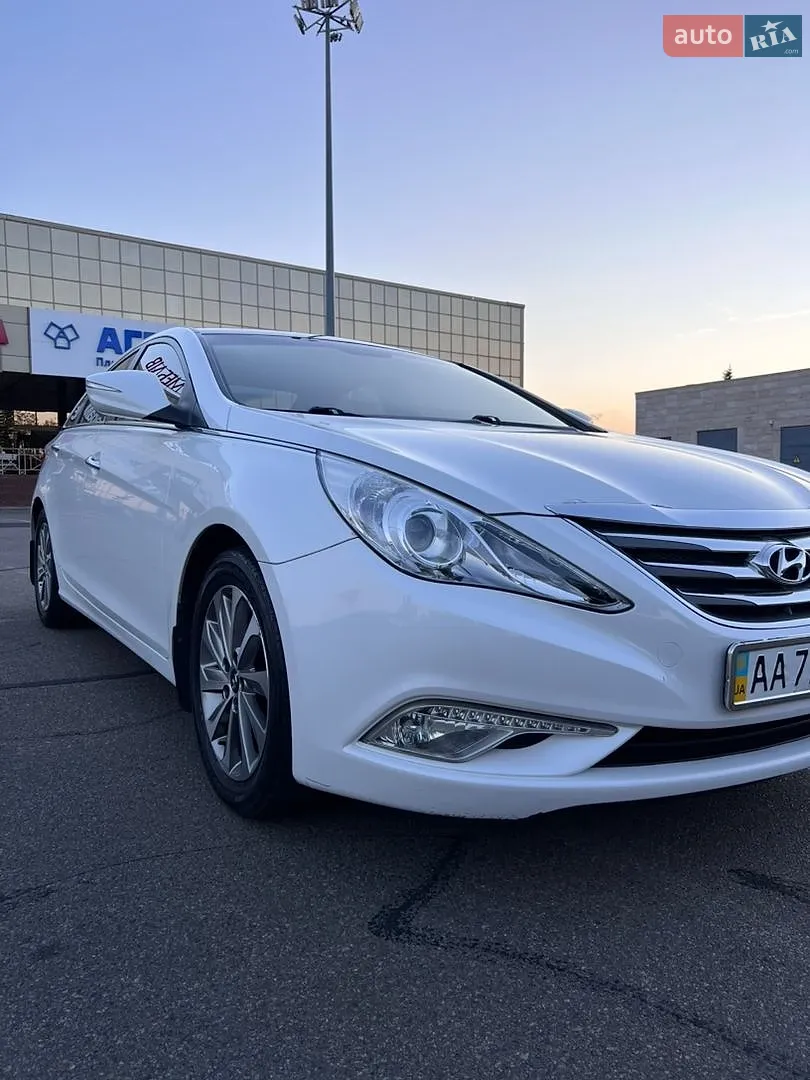 Hyundai Sonata, 2013