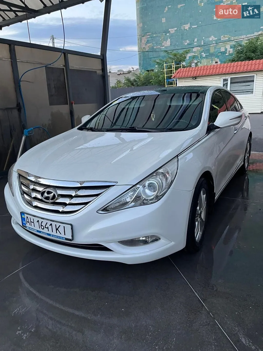 Hyundai Sonata, 2010