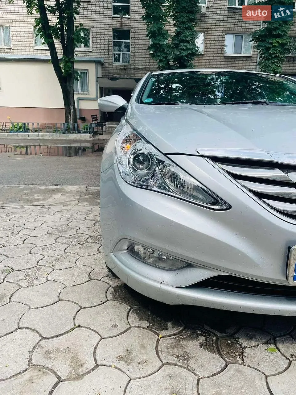 Hyundai Sonata, 2011