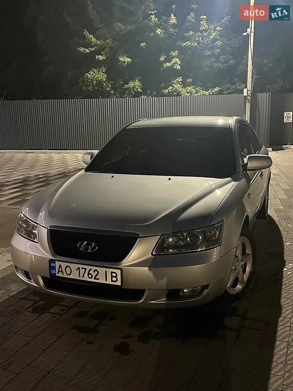 Hyundai Sonata, 2005