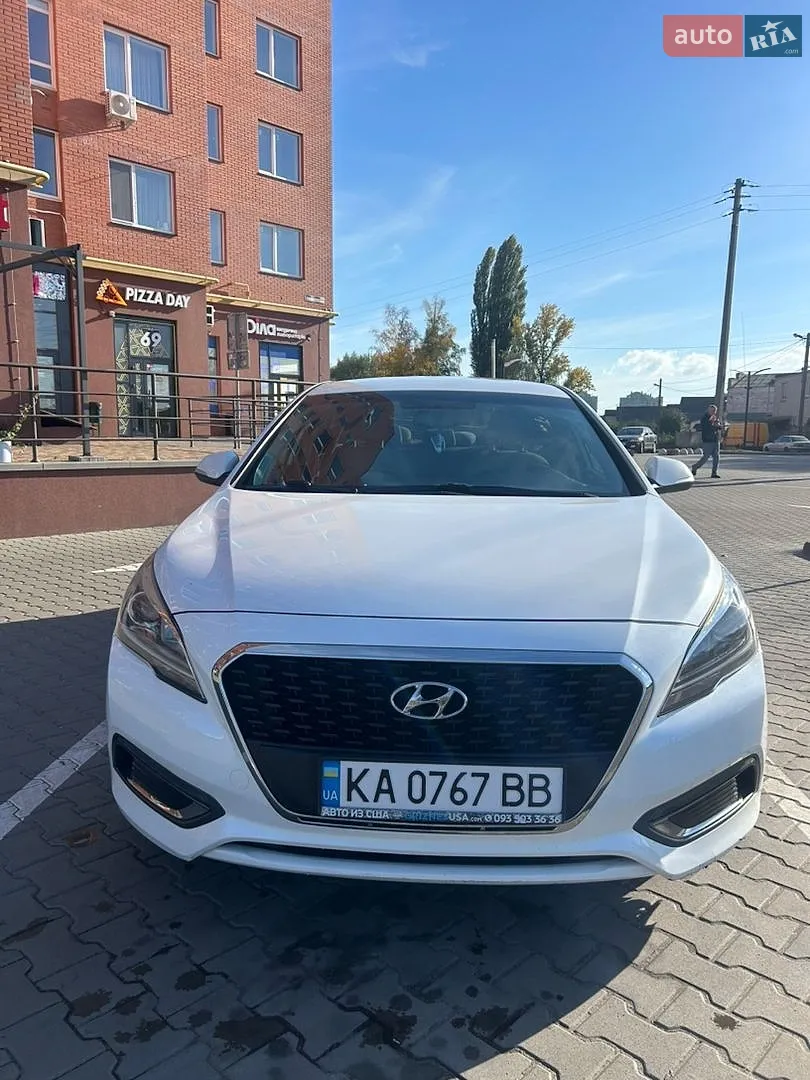 Hyundai Sonata, 2016