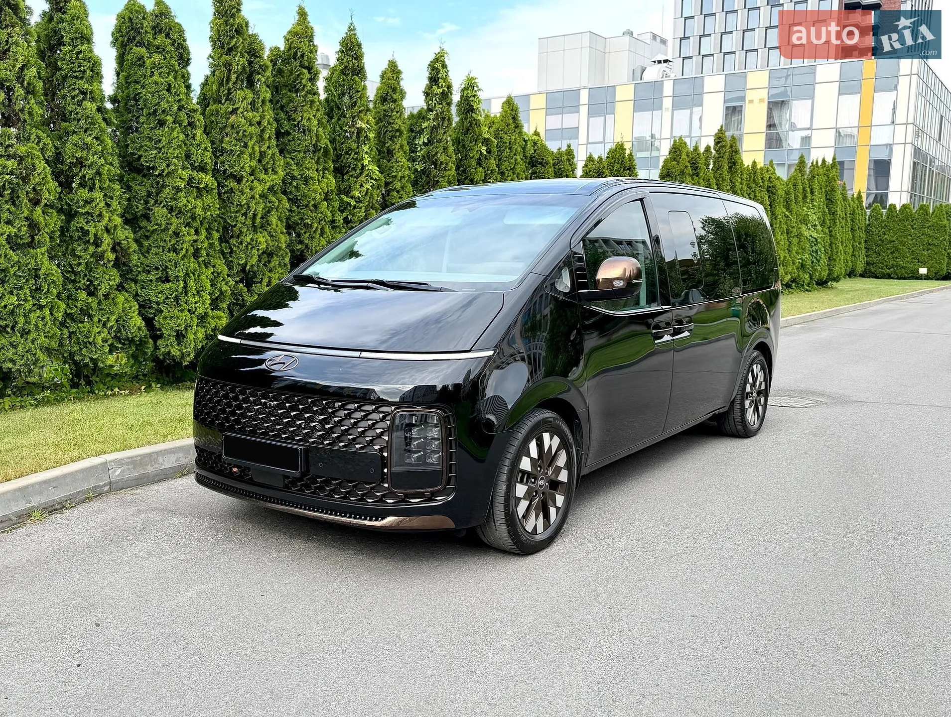 Hyundai Staria, 2023