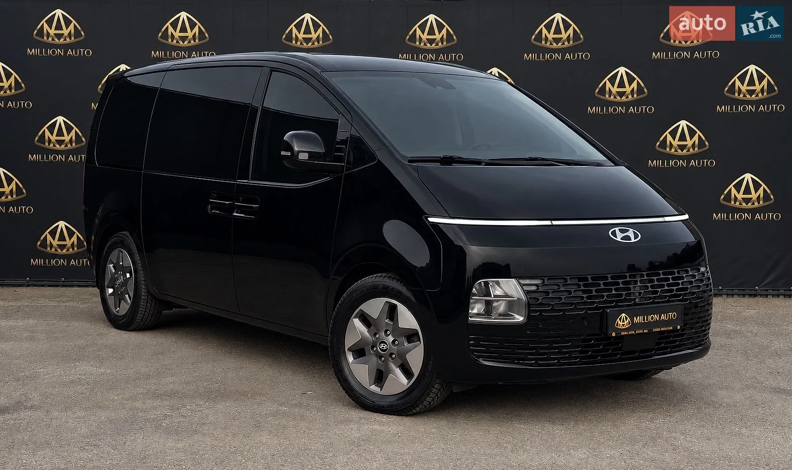 Hyundai Staria, 2023