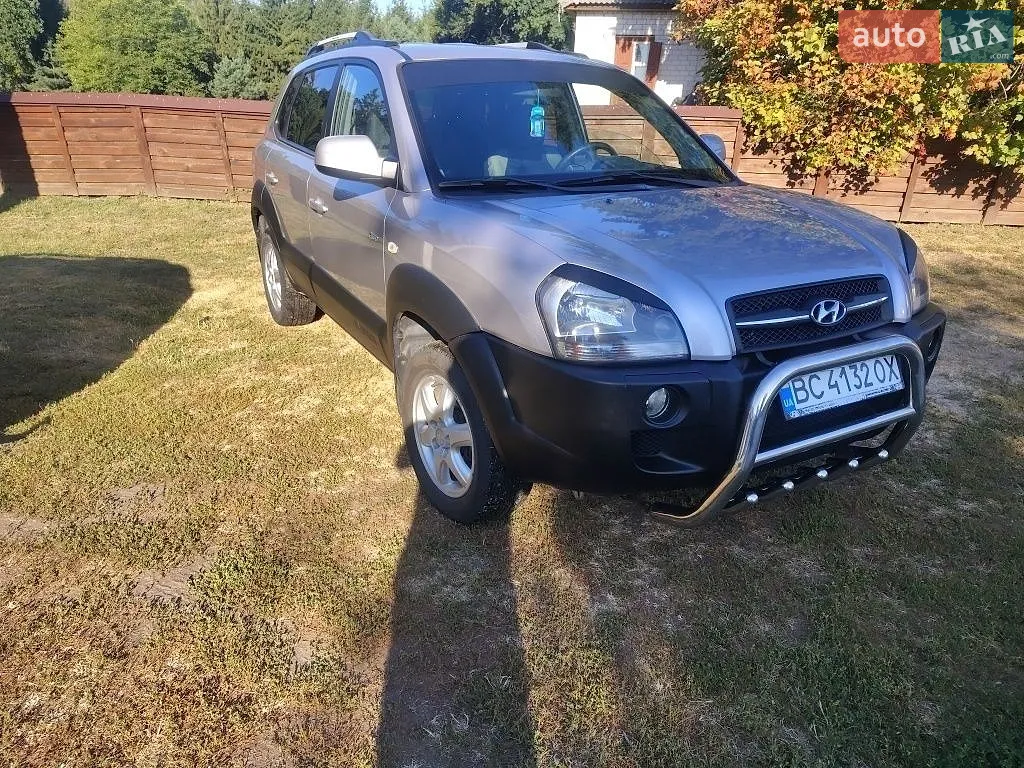 Hyundai Tucson, 2004