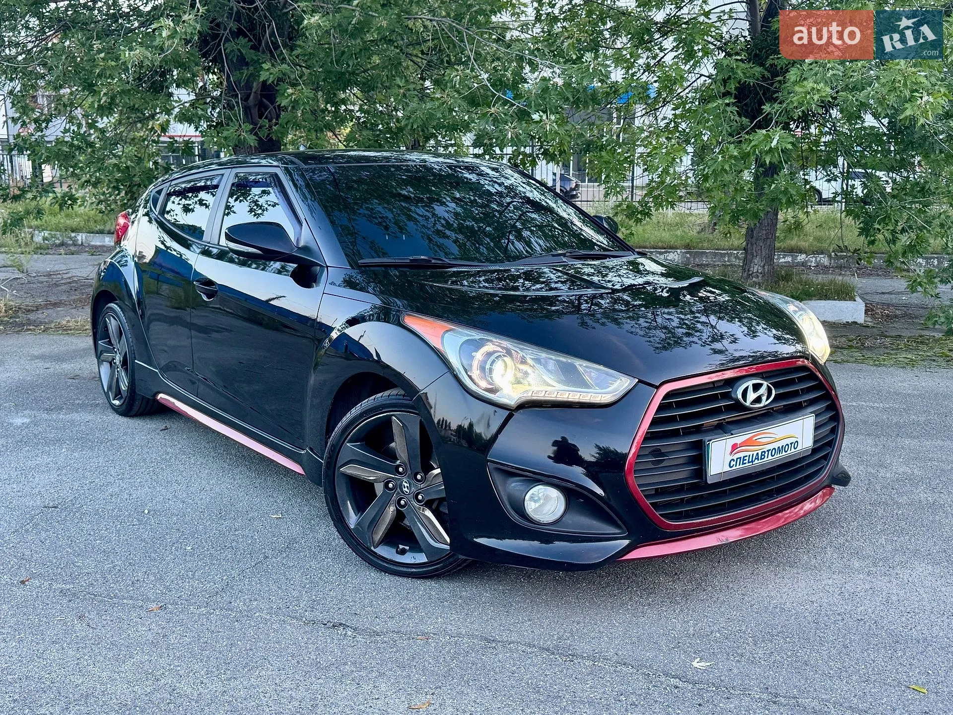 Hyundai Veloster, 2014
