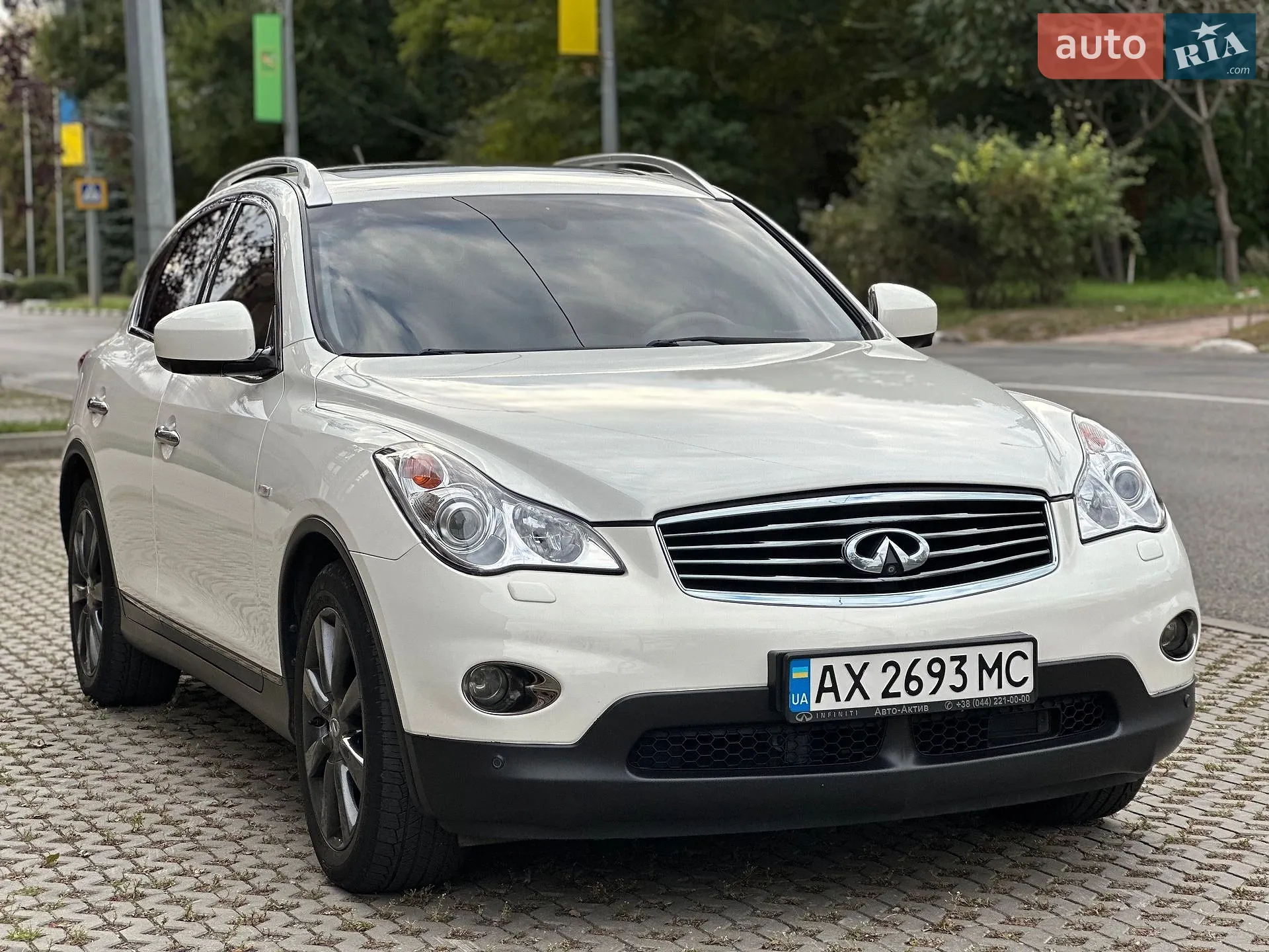 Infiniti EX 25, 2011