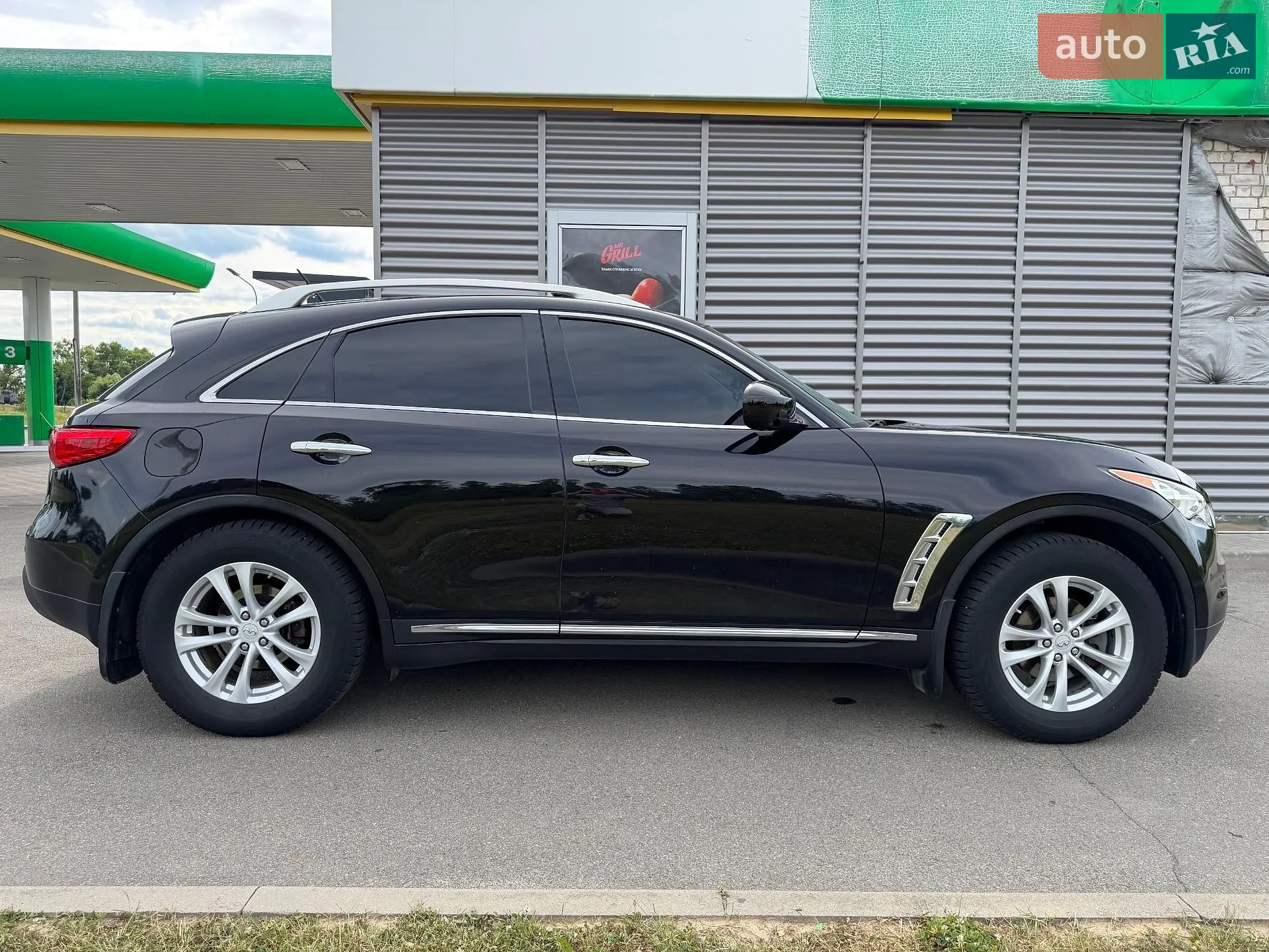 Infiniti FX 35, 2011