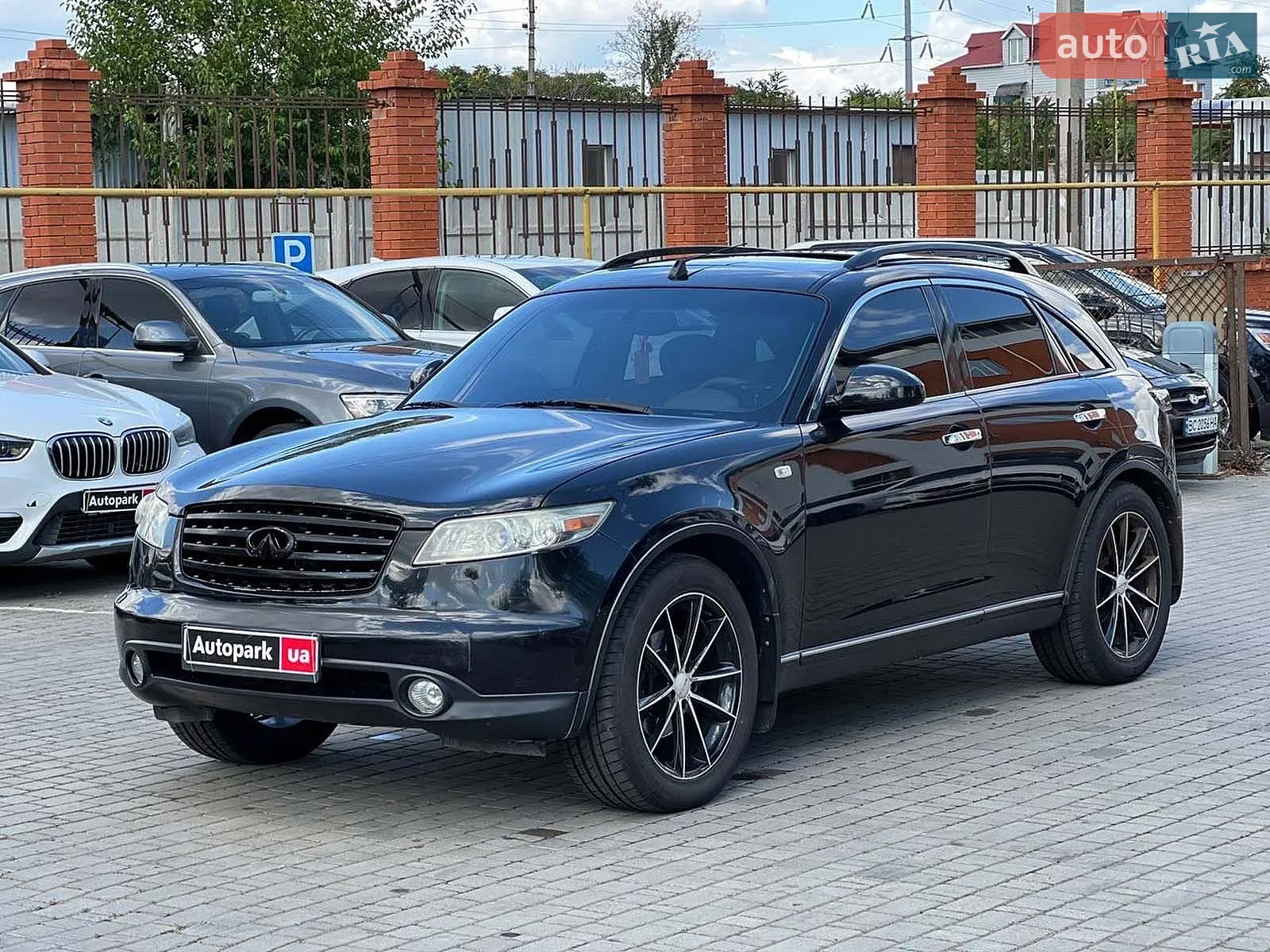 Infiniti FX 35, 2004