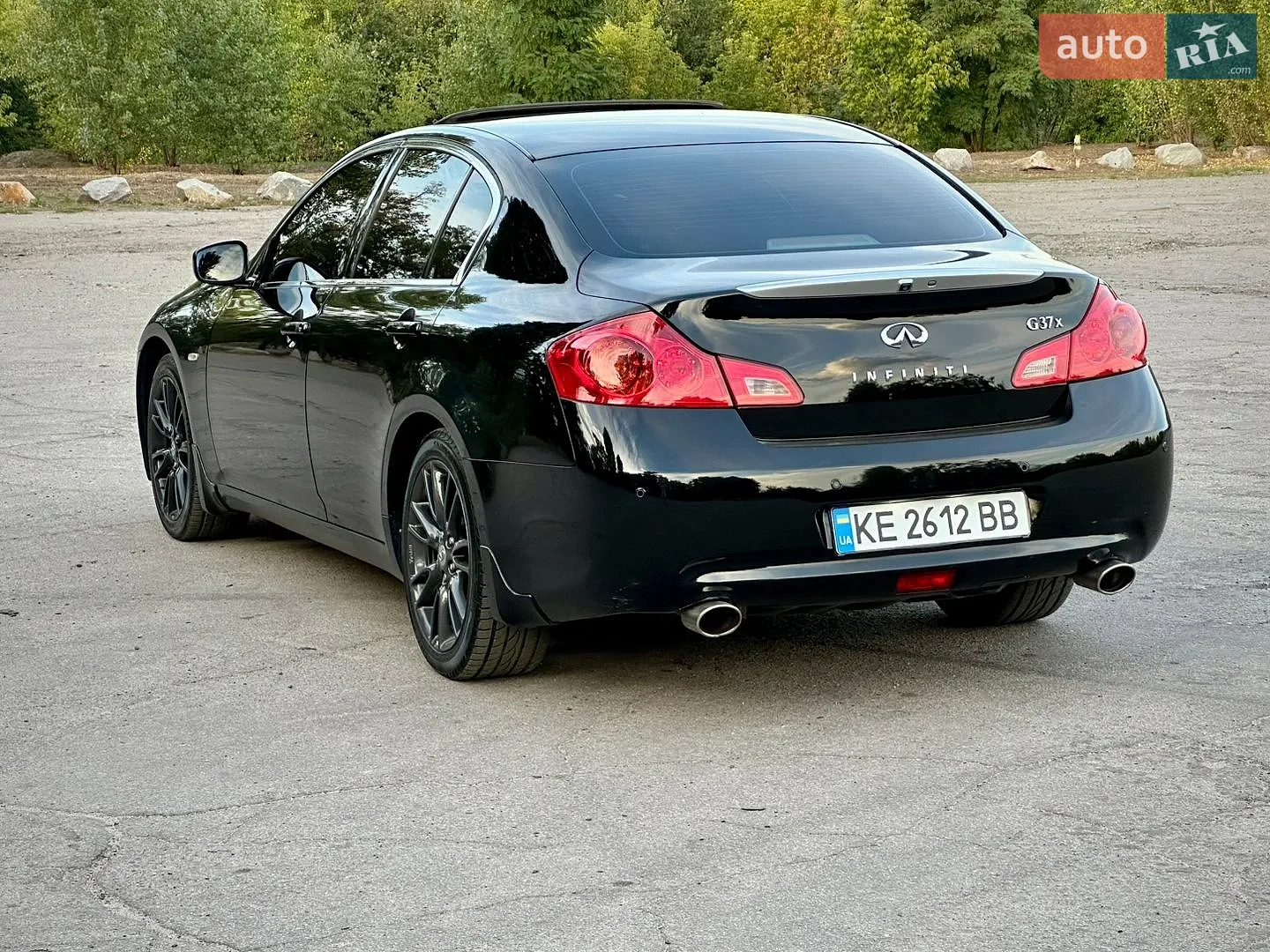 Infiniti G37 2010 — 1