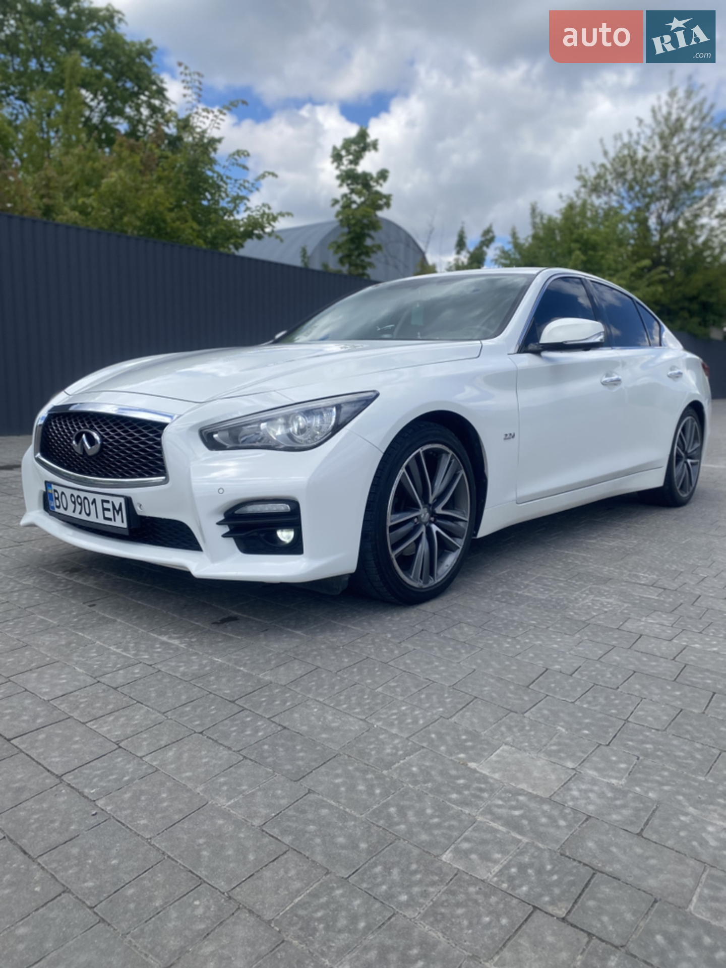 Infiniti Q50, 2013