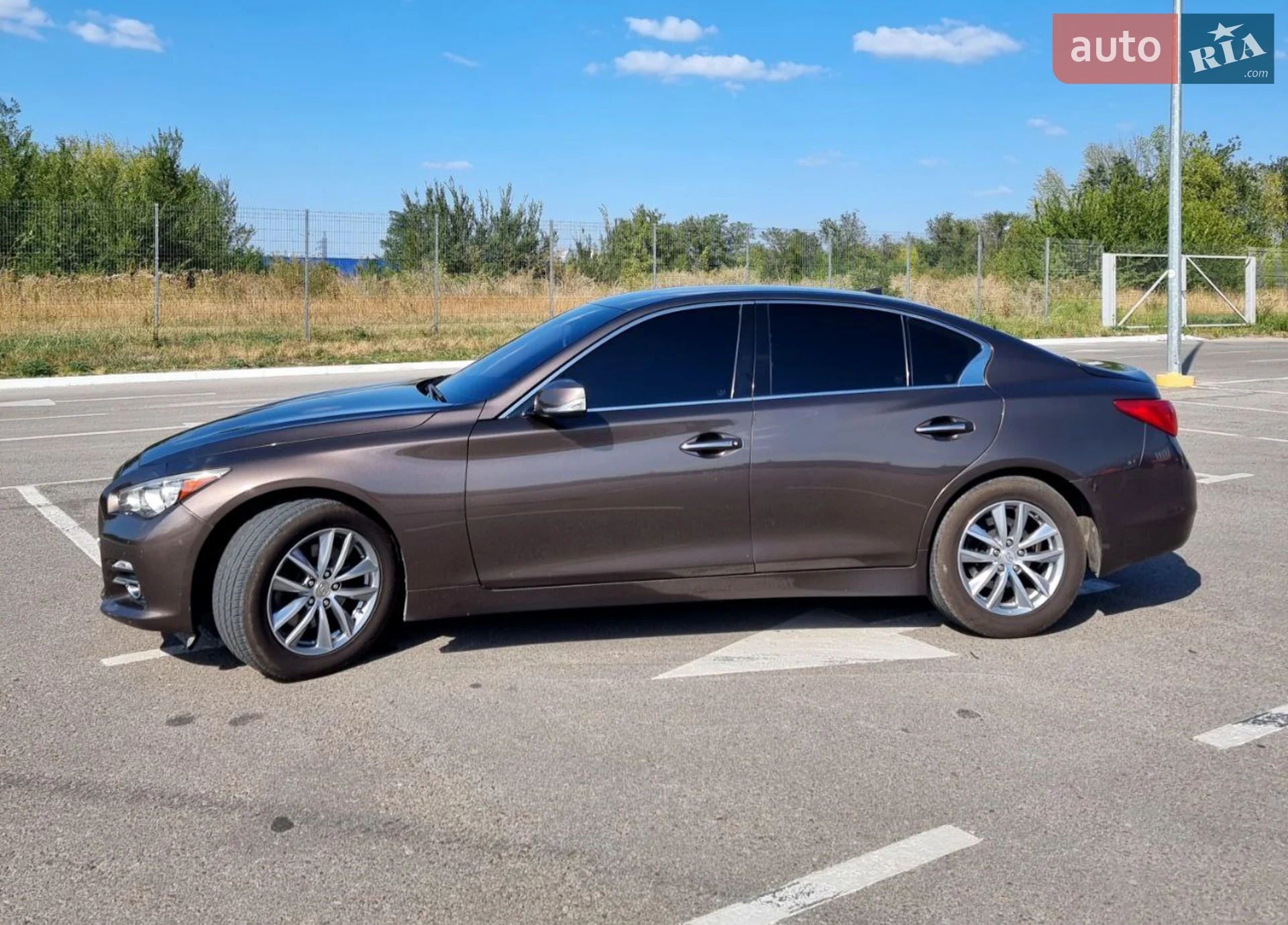 Infiniti Q50, 2015