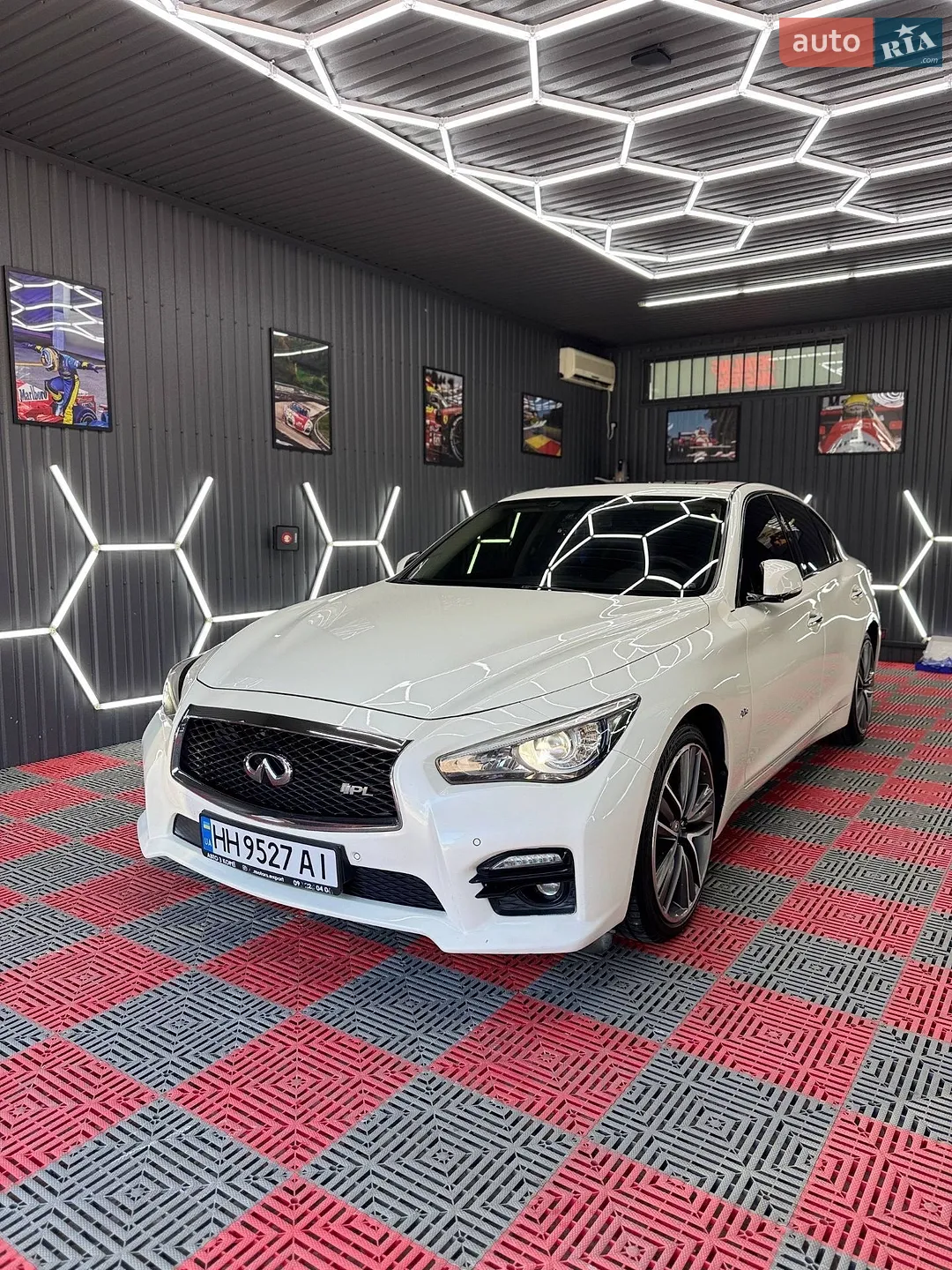 Infiniti Q50, 2015