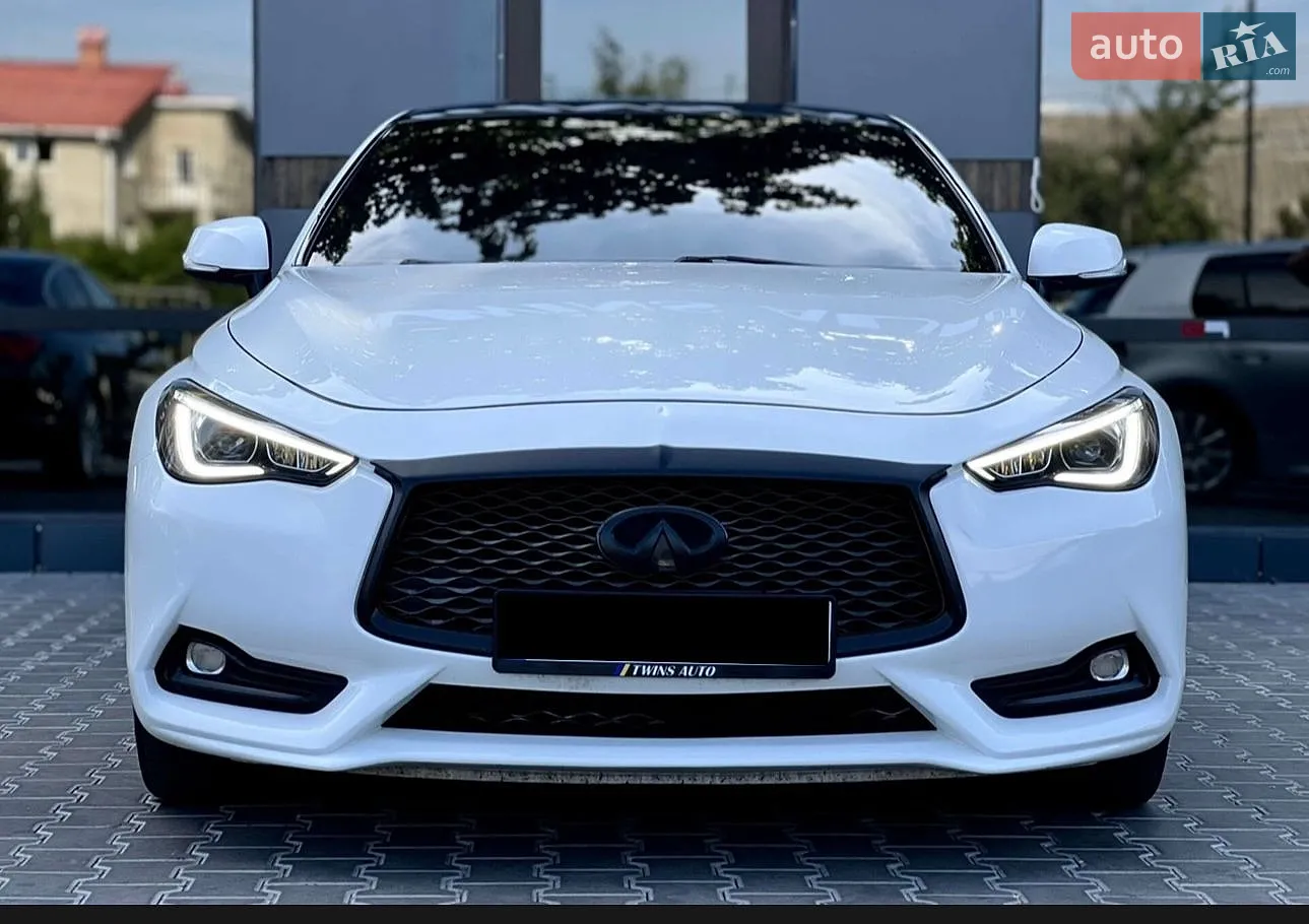 Infiniti Q60, 2018