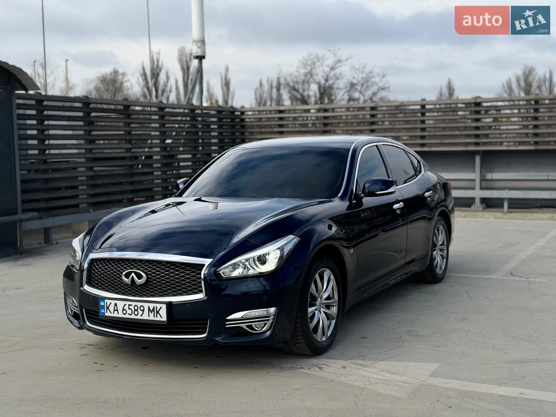 Infiniti Q70, 2018