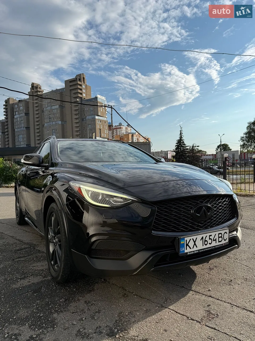 Infiniti QX30, 2017