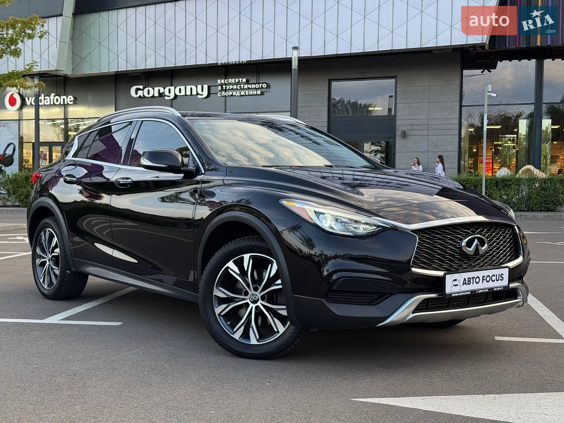 Infiniti QX30, 2017