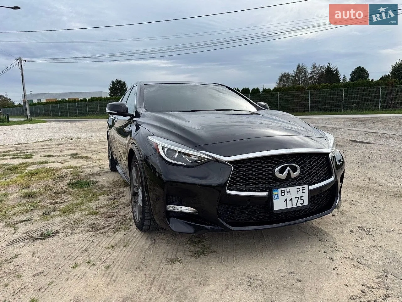 Infiniti QX30, 2016