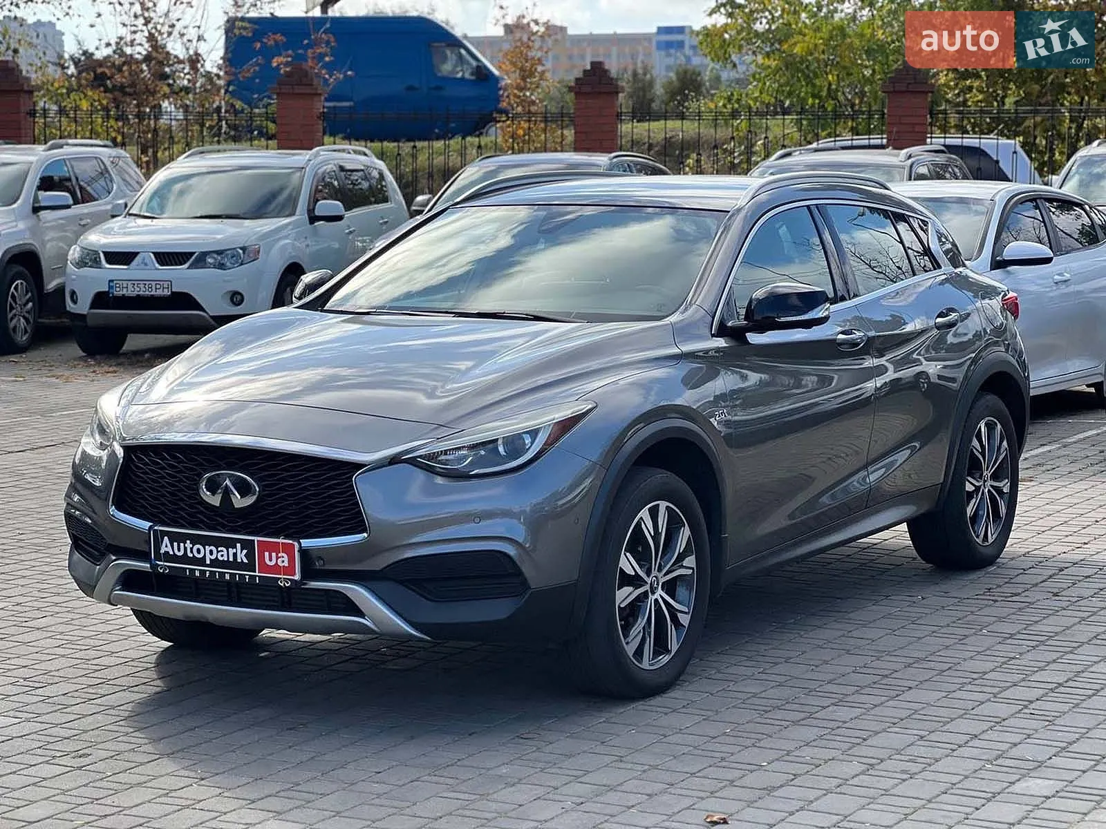 Infiniti QX30, 2018