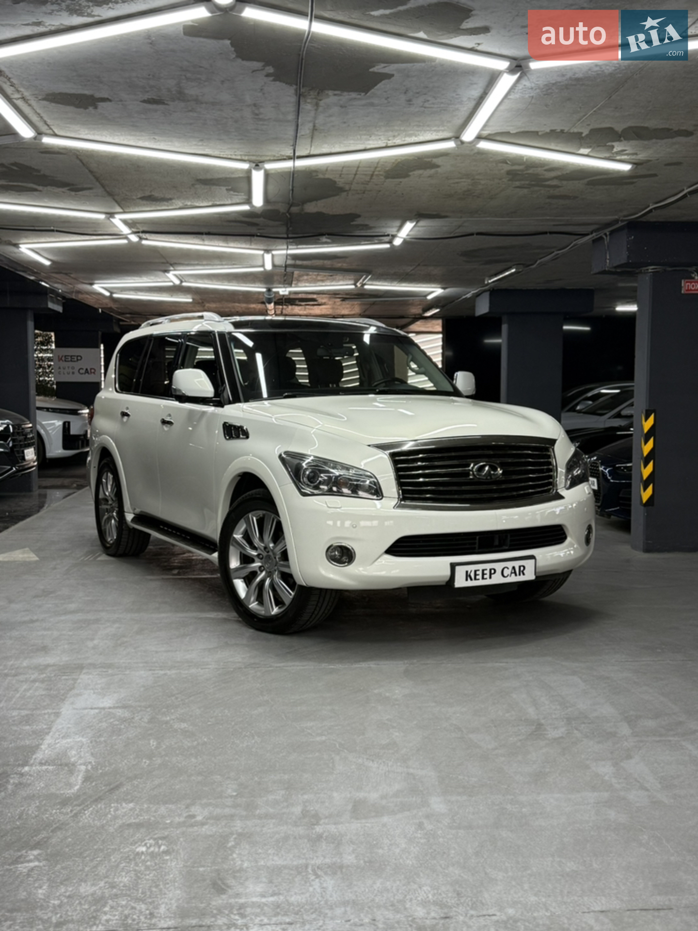 Infiniti QX56, 2012