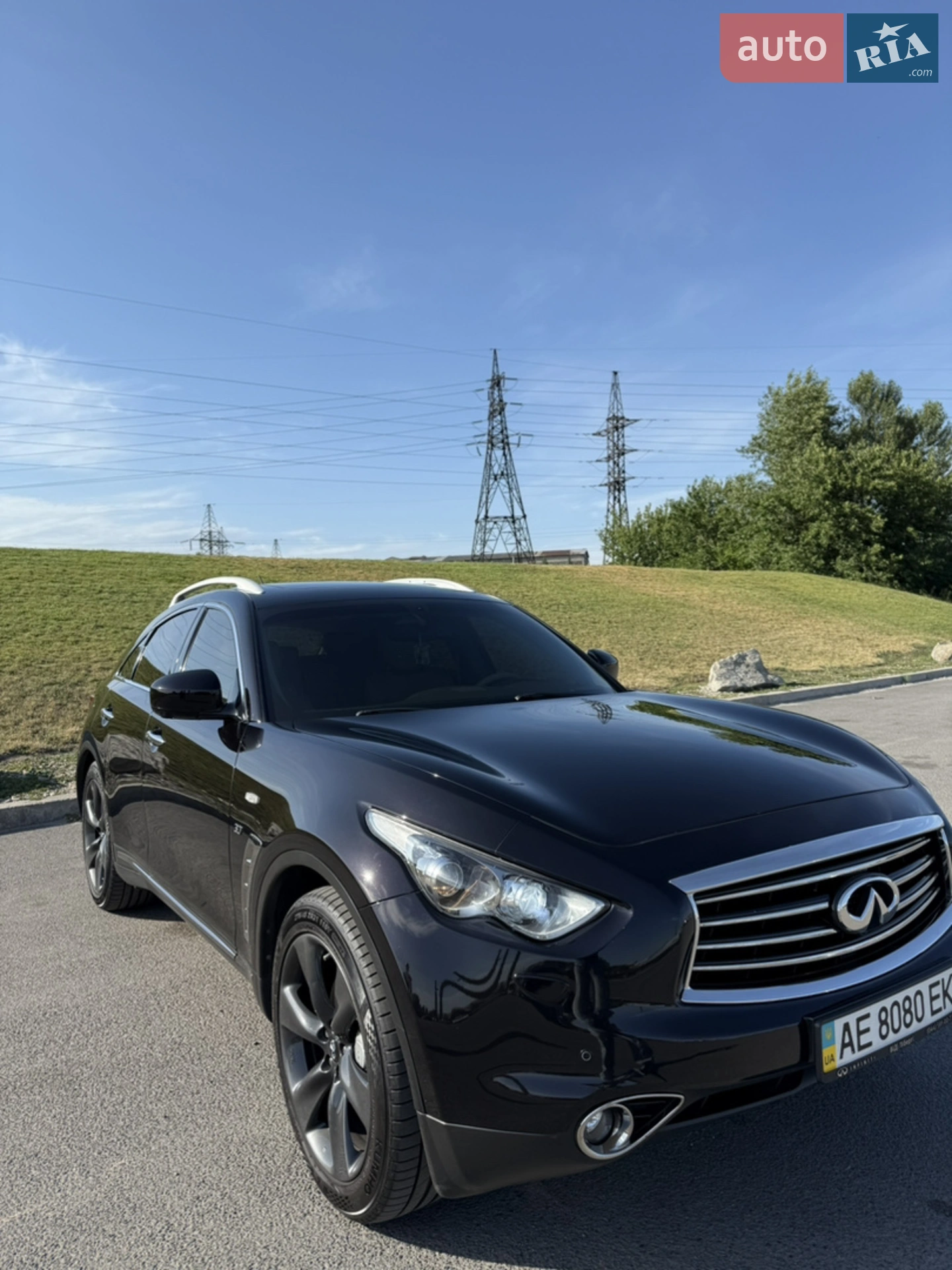 Infiniti QX70, 2013