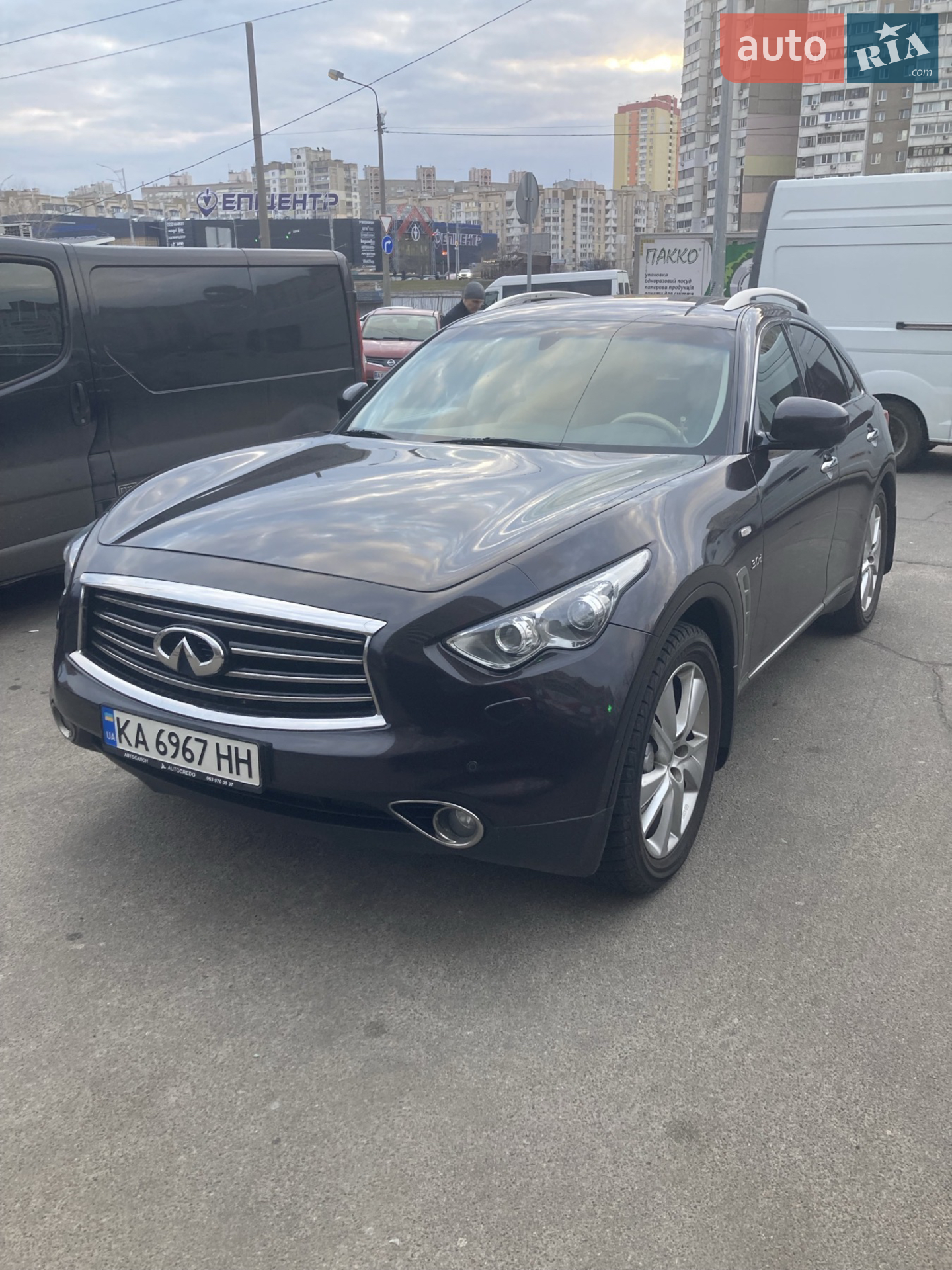 Infiniti QX70, 2014