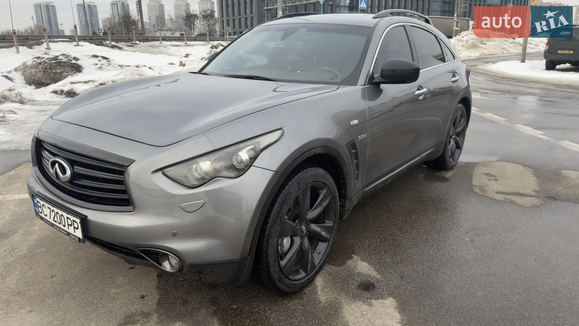 Infiniti QX70, 2015