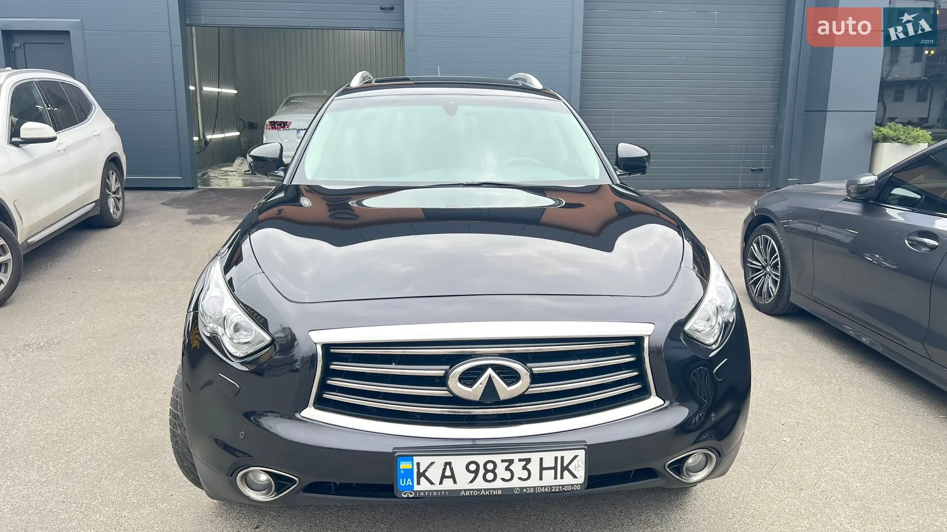 Infiniti QX70, 2014
