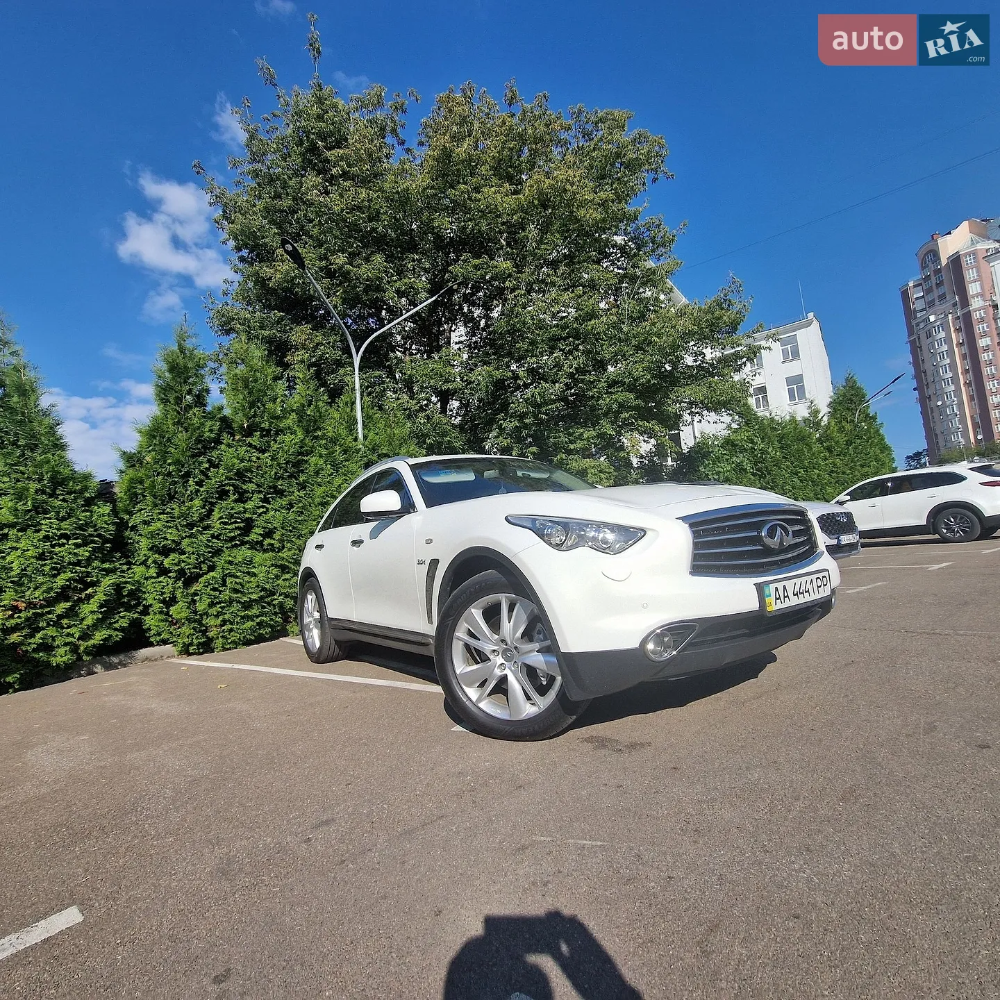 Infiniti QX70, 2014