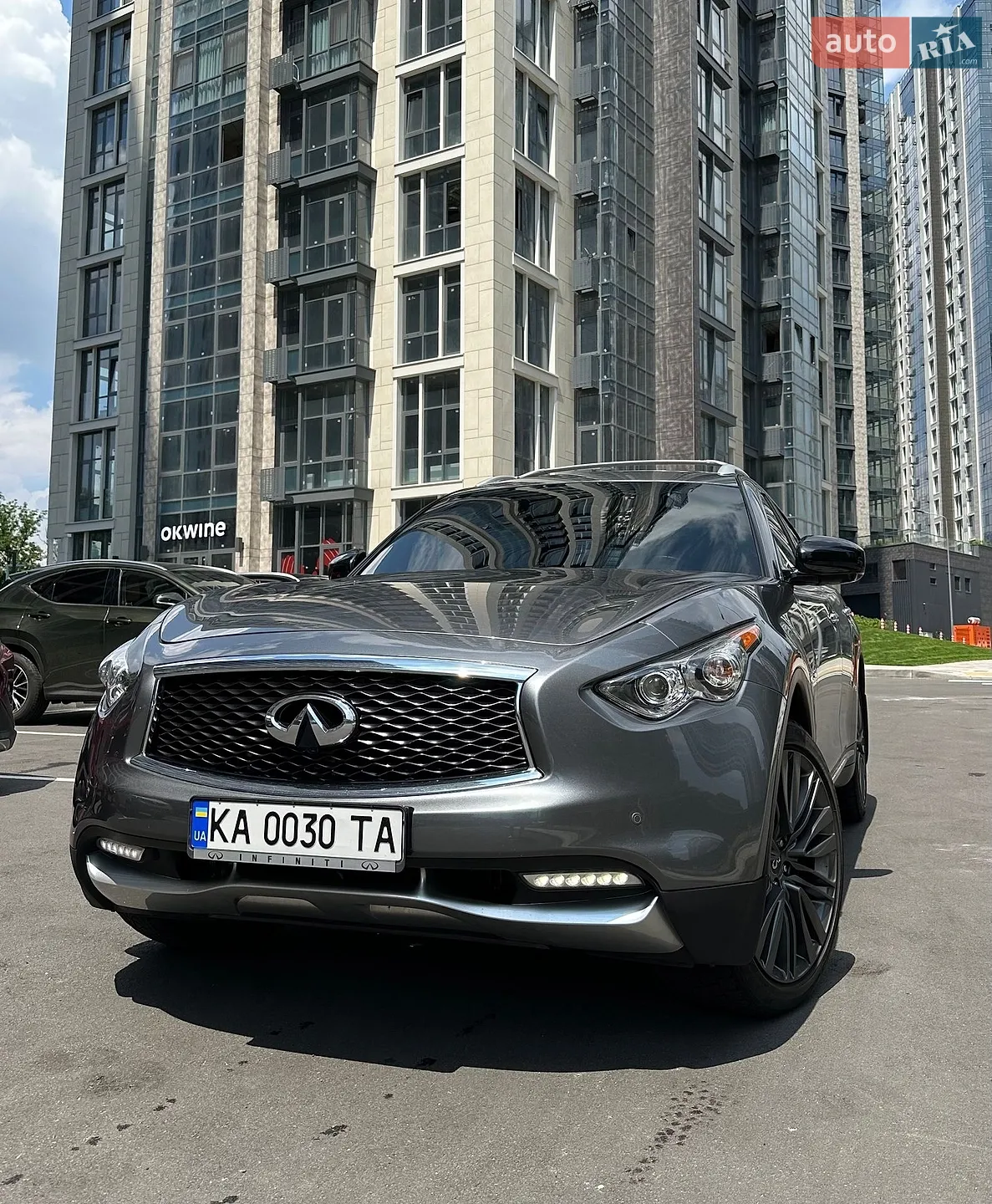 Infiniti QX70, 2016