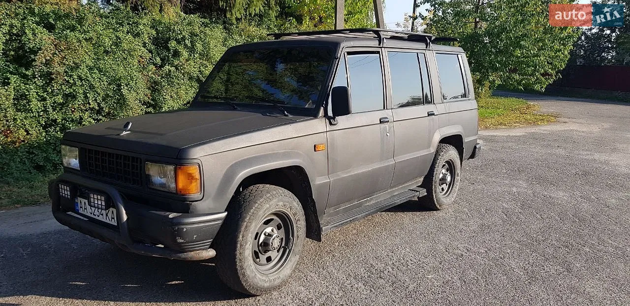 Isuzu Trooper, 1989