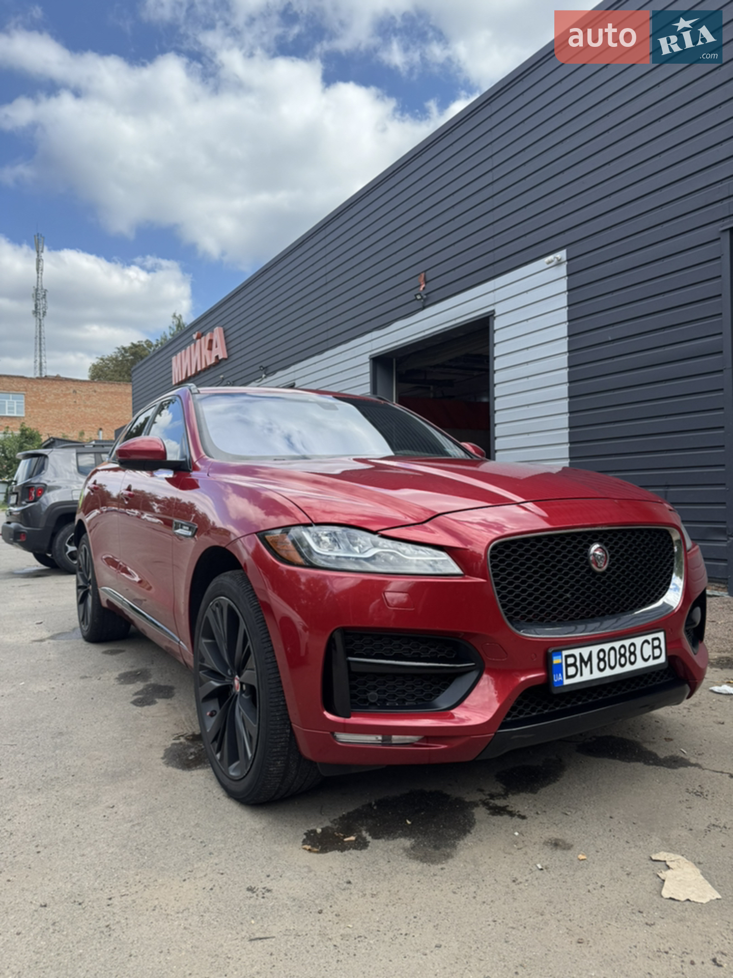 Jaguar F-Pace, 2016