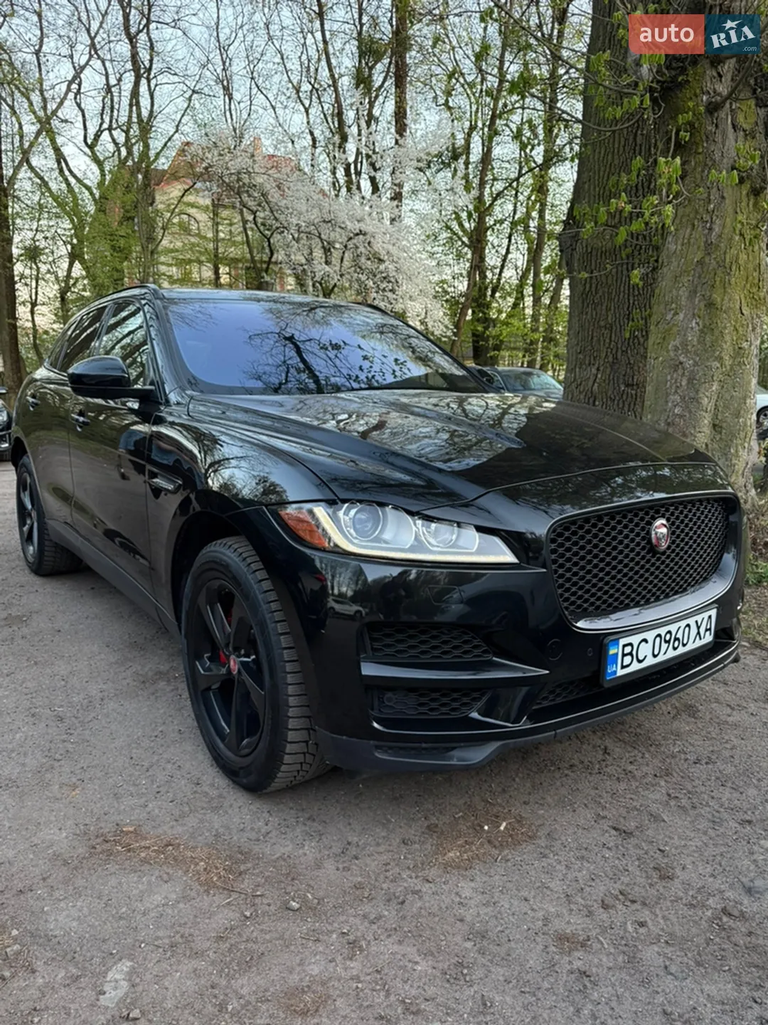 Jaguar F-Pace, 2016
