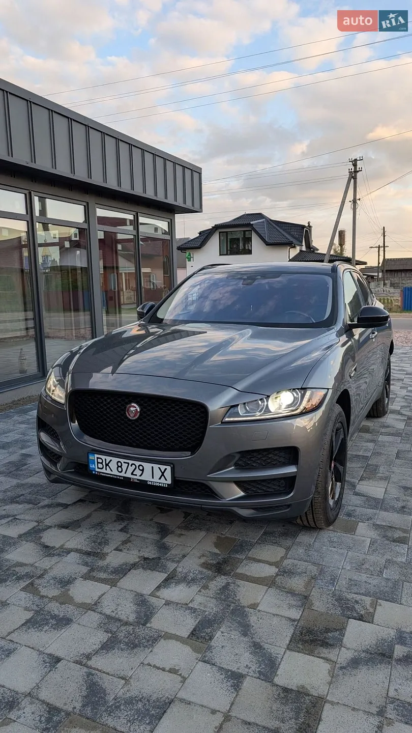Jaguar F-Pace, 2018