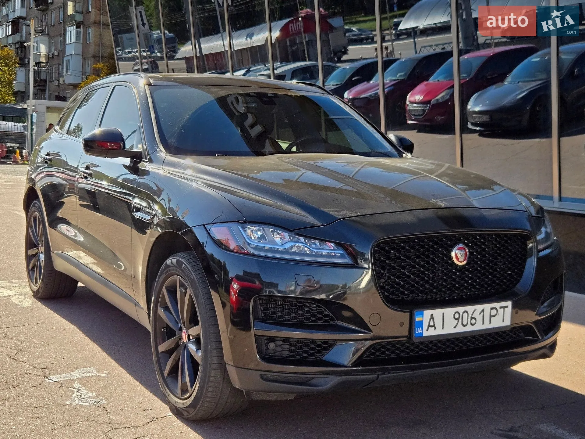 Jaguar F-Pace, 2016