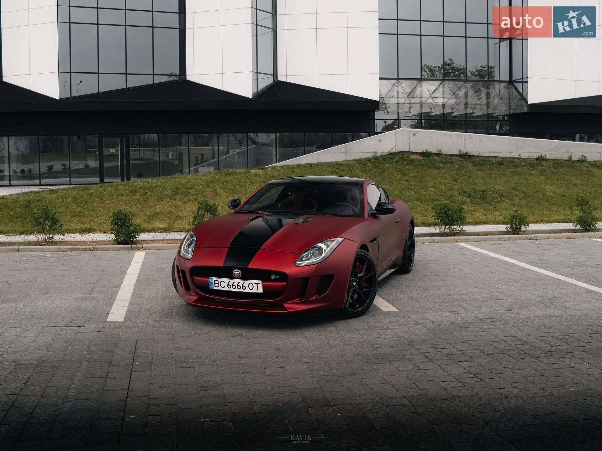 Jaguar F-Type, 2015