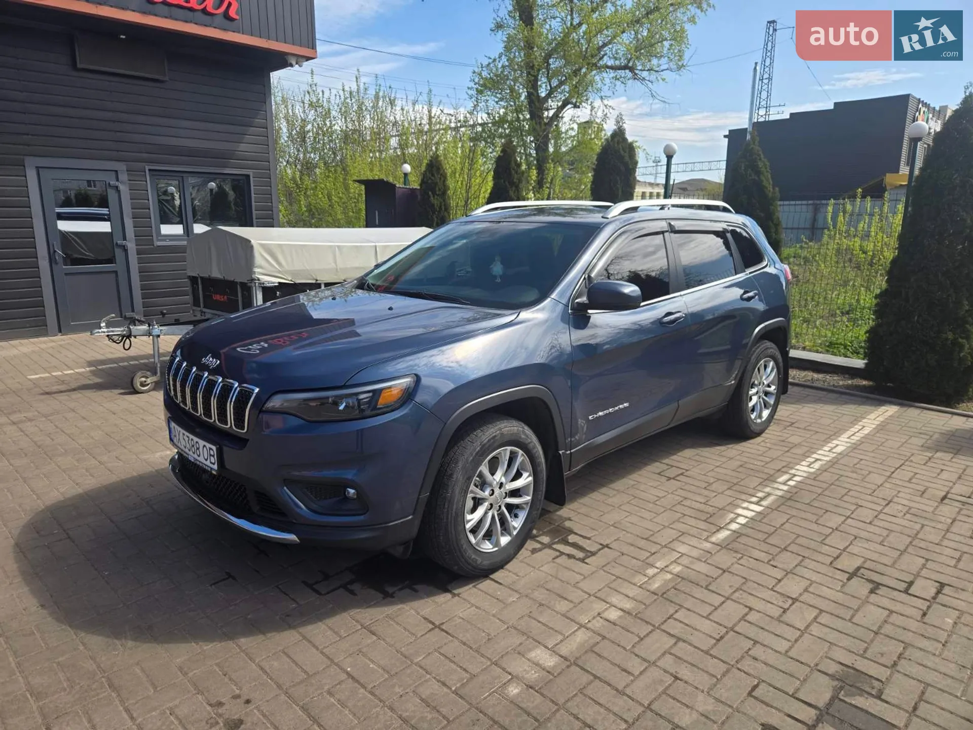 Jeep Cherokee, 2021