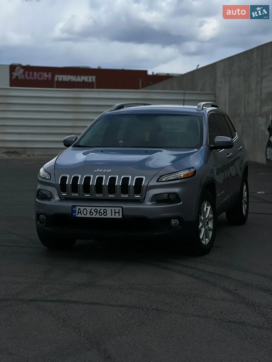 Jeep Cherokee, 2017