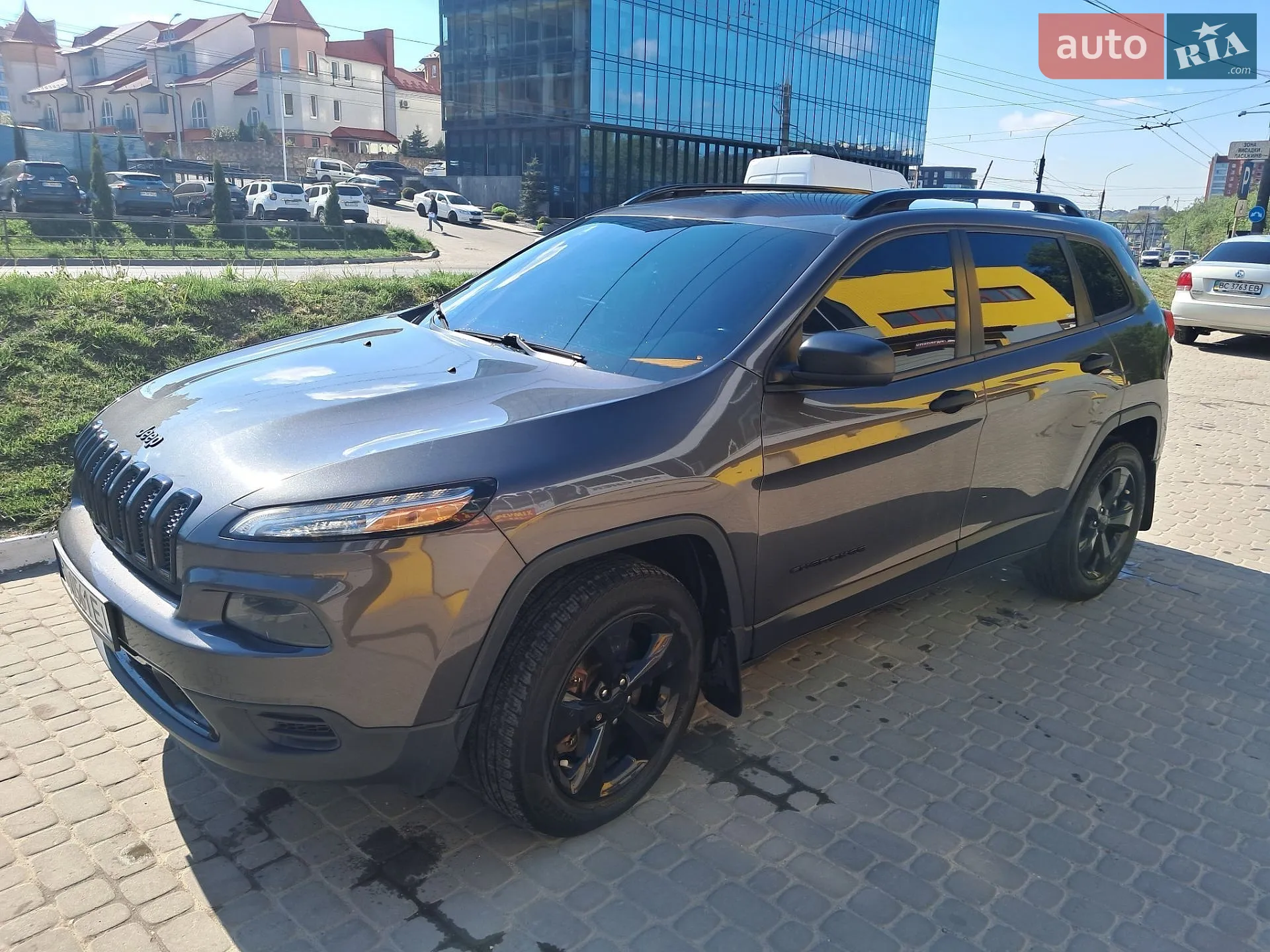 Jeep Cherokee, 2016