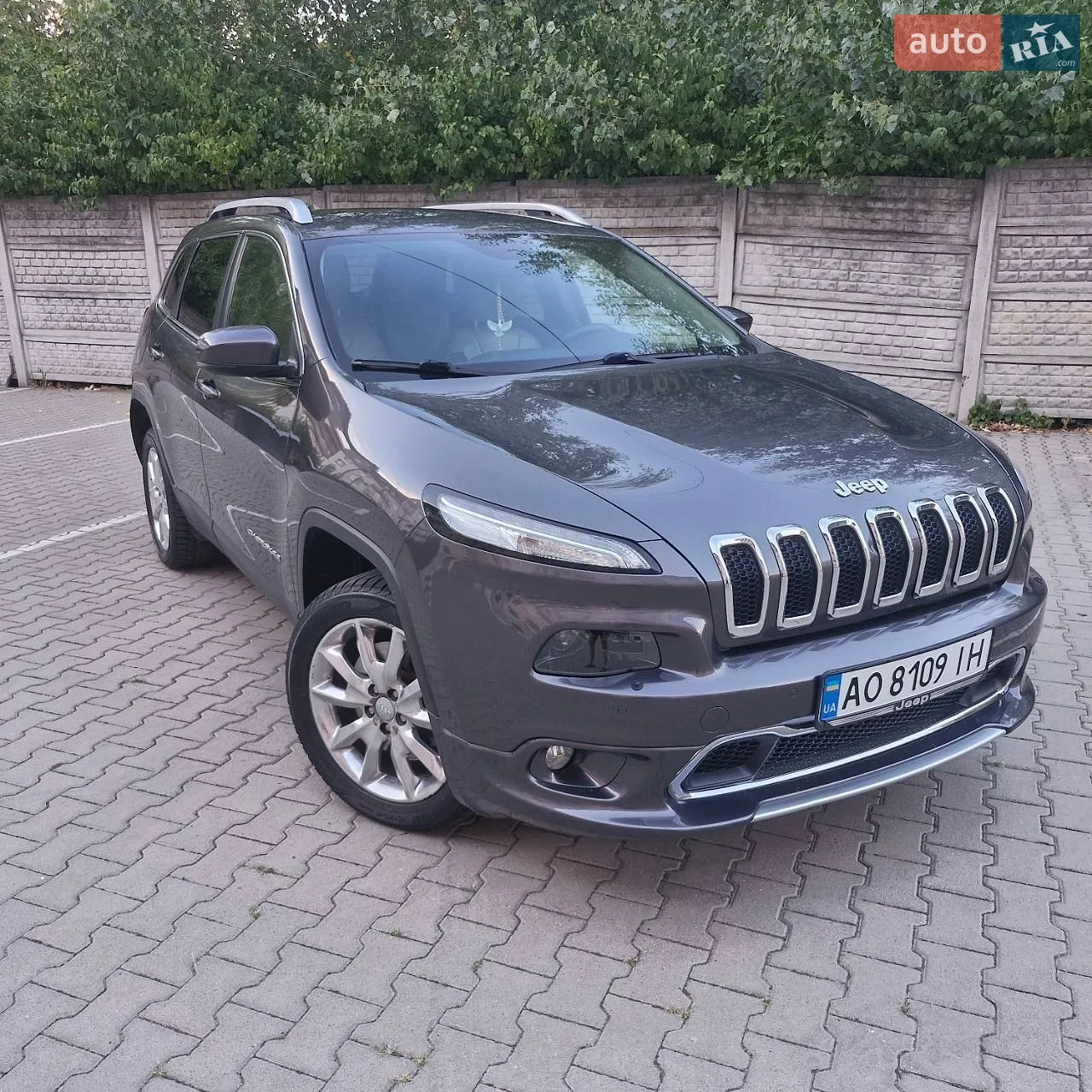 Jeep Cherokee, 2016
