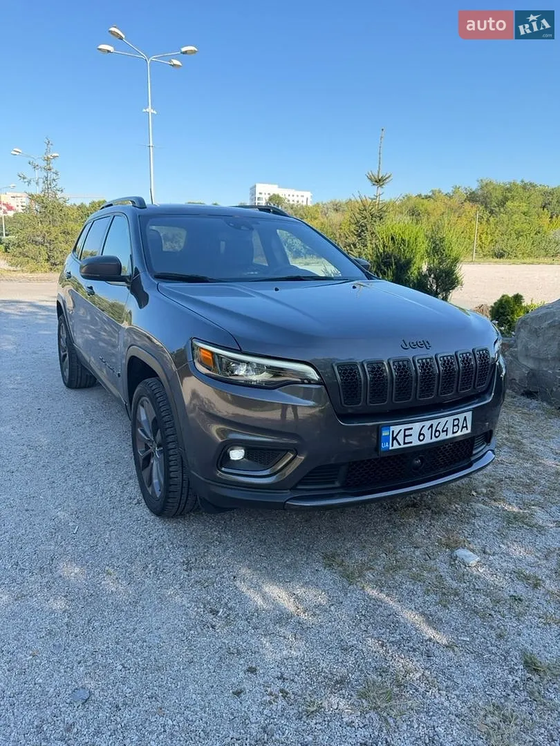 Jeep Cherokee, 2021