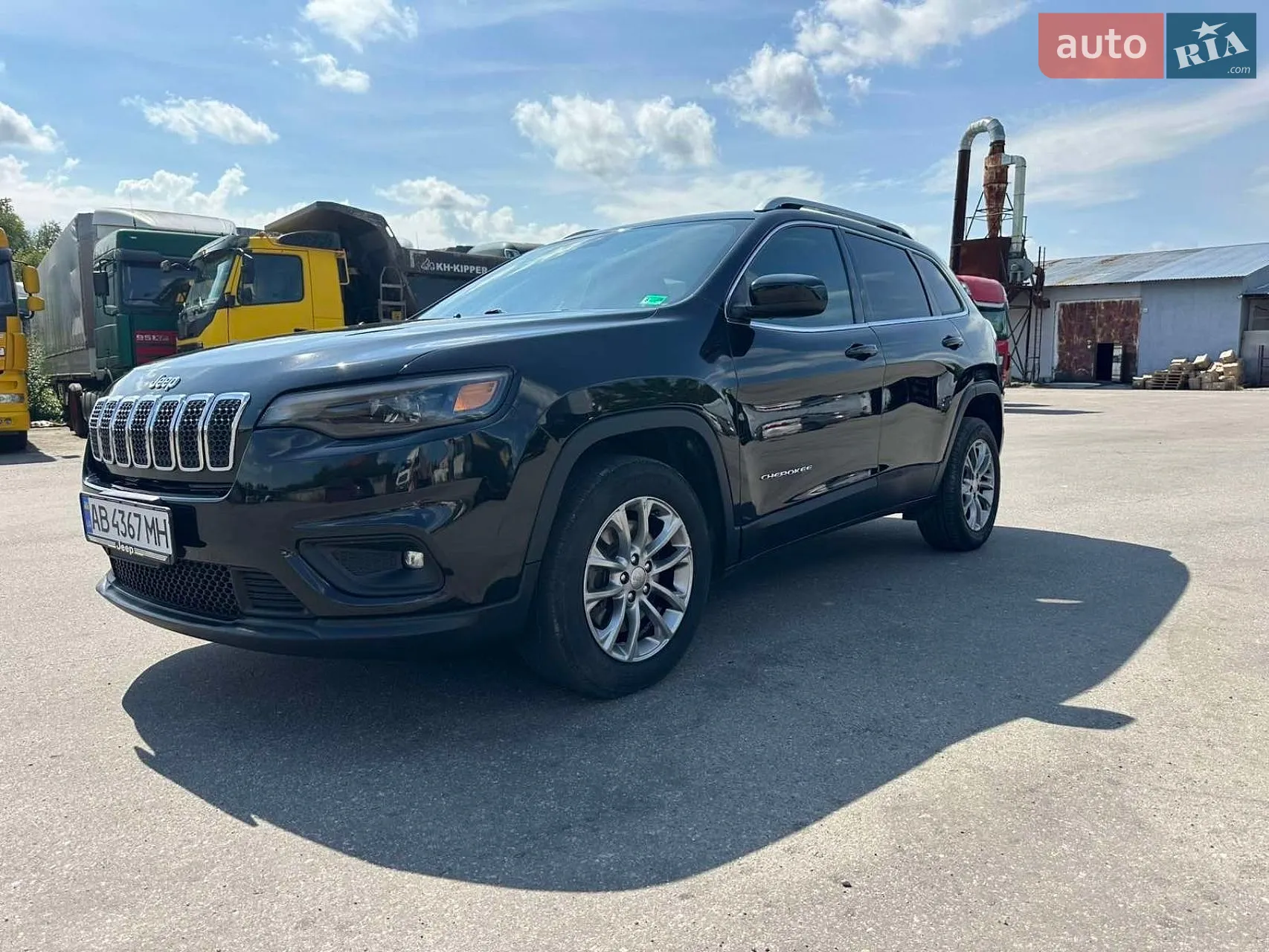 Jeep Cherokee 2018 — 1