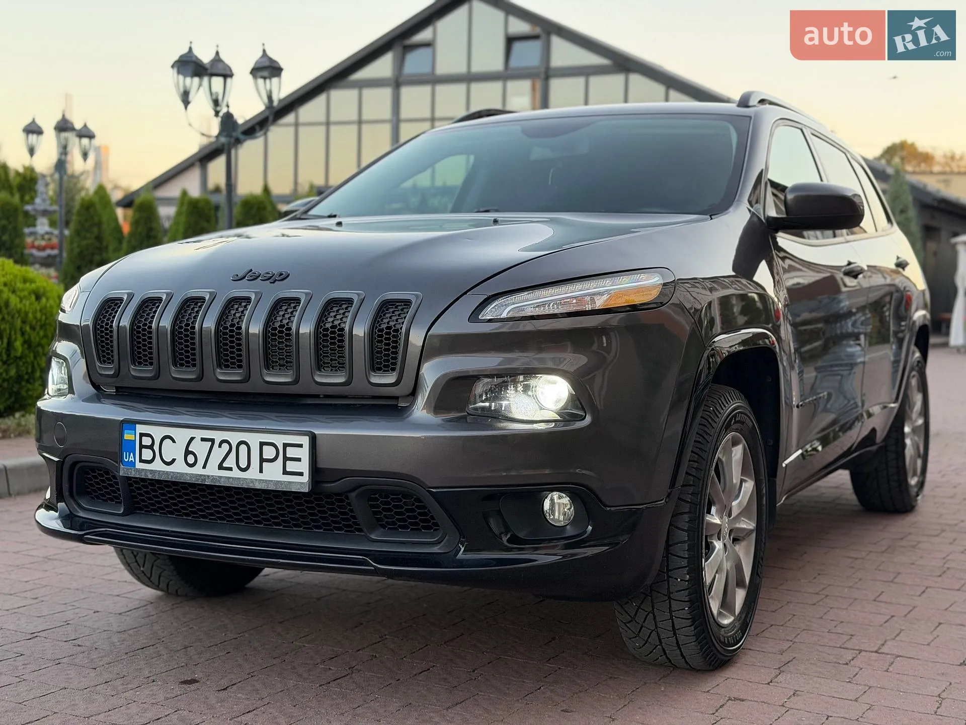 Jeep Cherokee, 2017