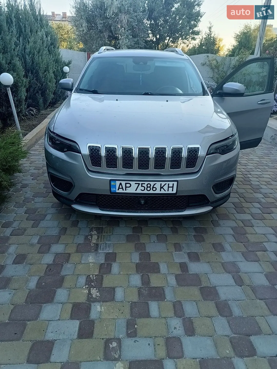 Jeep Cherokee, 2021