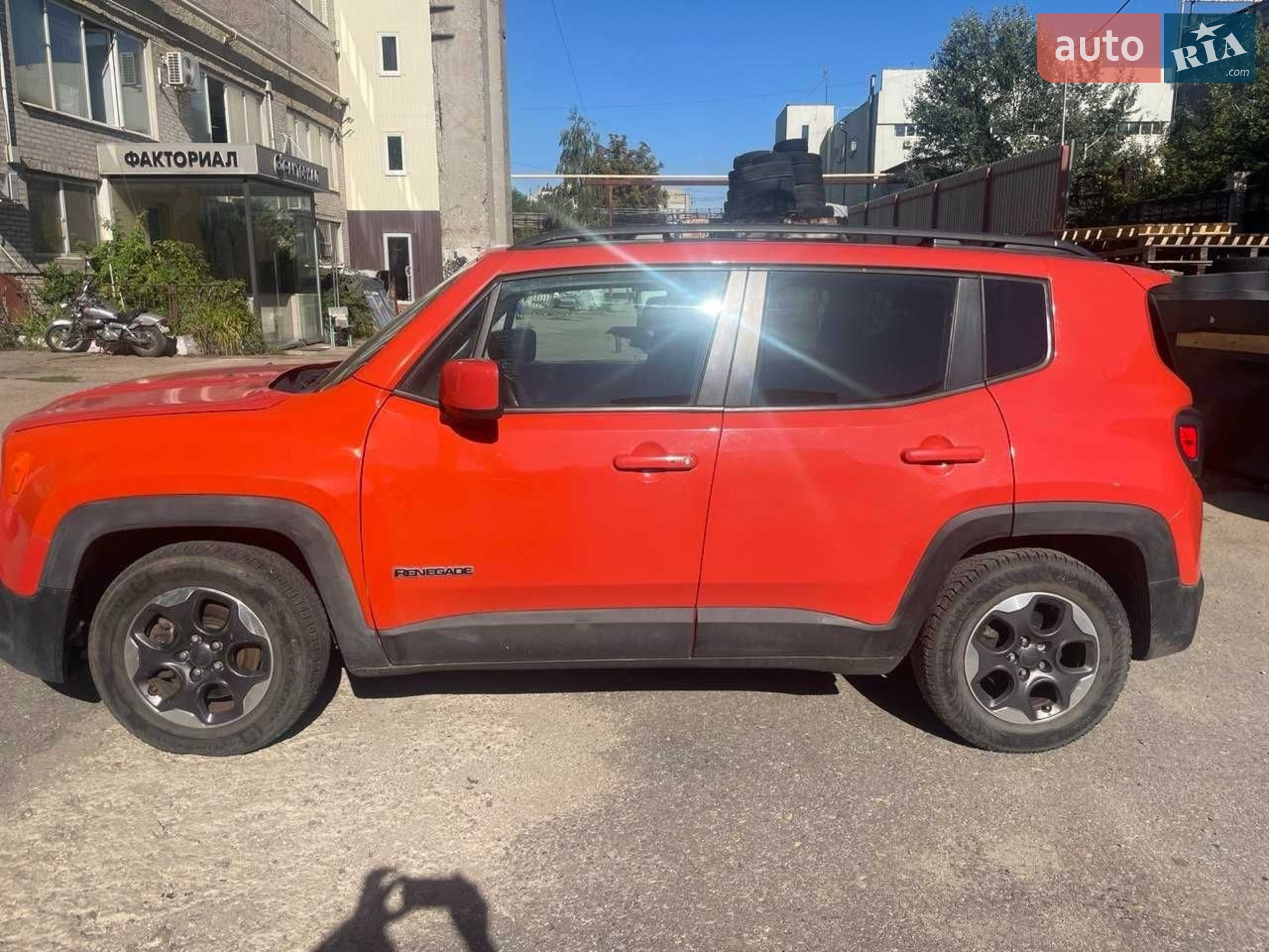 Jeep Renegade, 2016