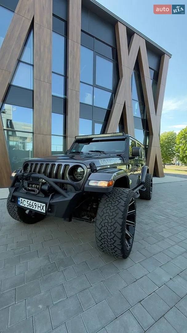 Jeep Wrangler 2019 — 1