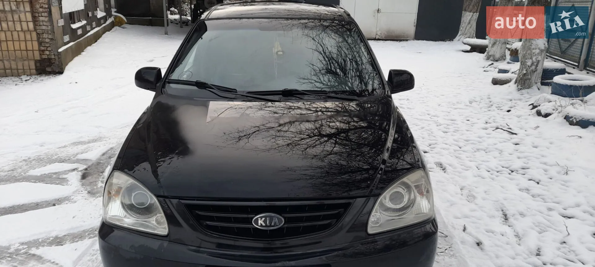 Kia Carens, 2004