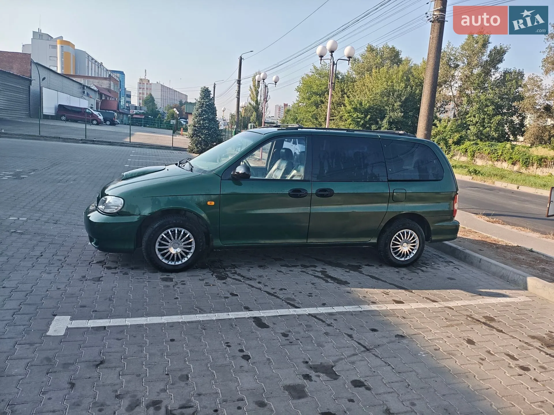 Kia Carnival, 1999