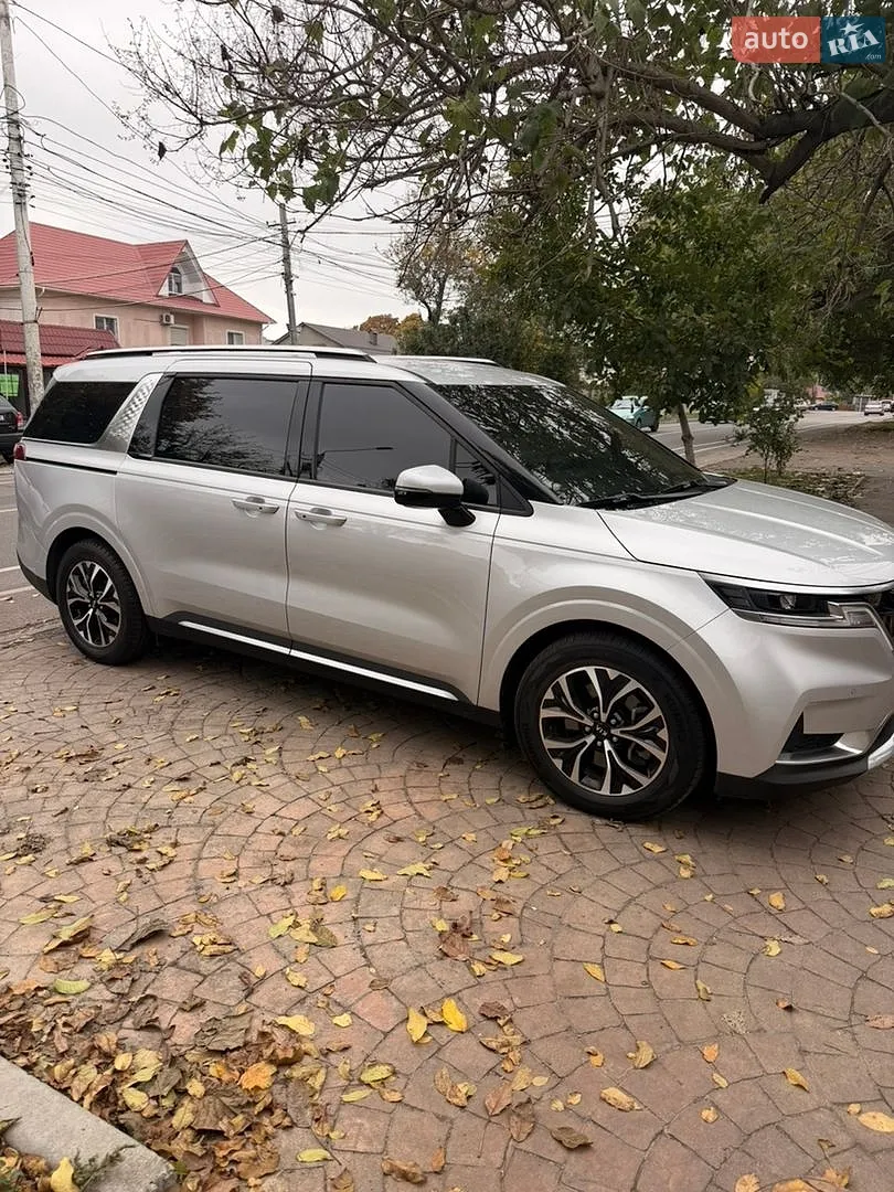 Kia Carnival, 2021